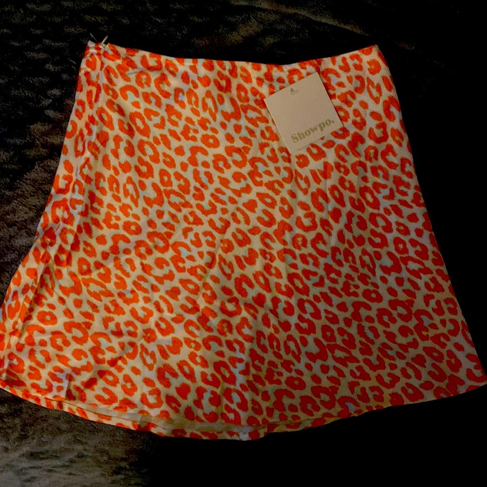 Silky Leopard Print Skirt!!